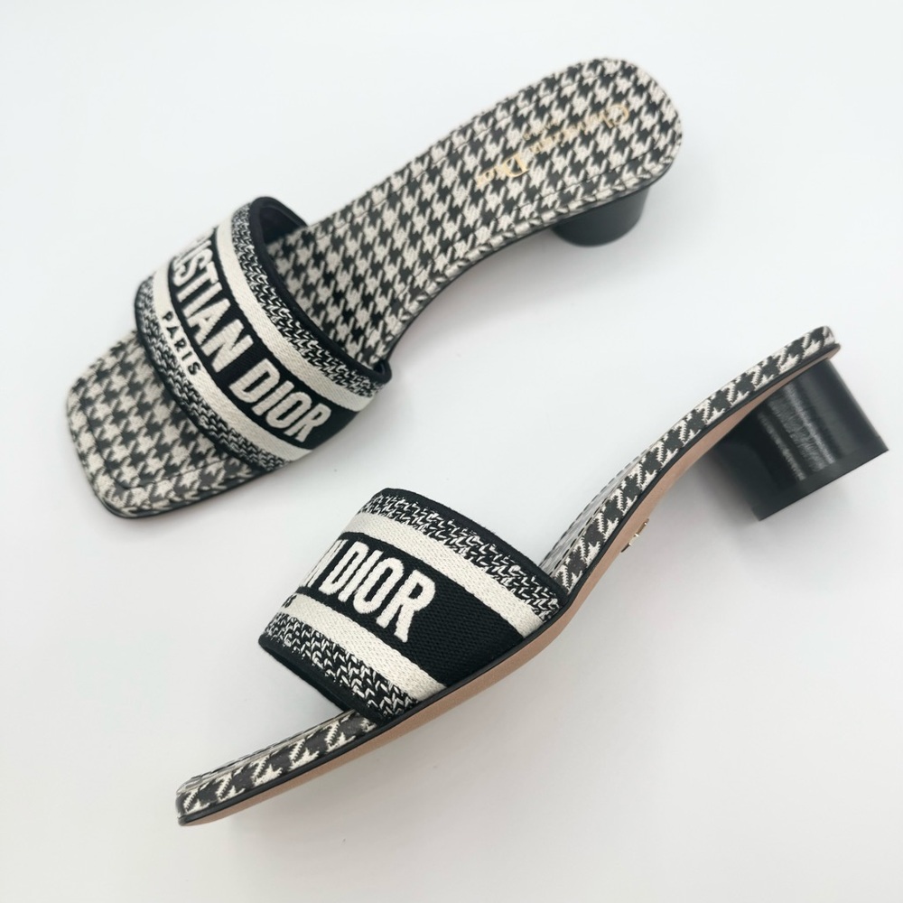 NEW Dior White Black Day Micro Logo Houndstooth Slide Sandals Block Heels Mules